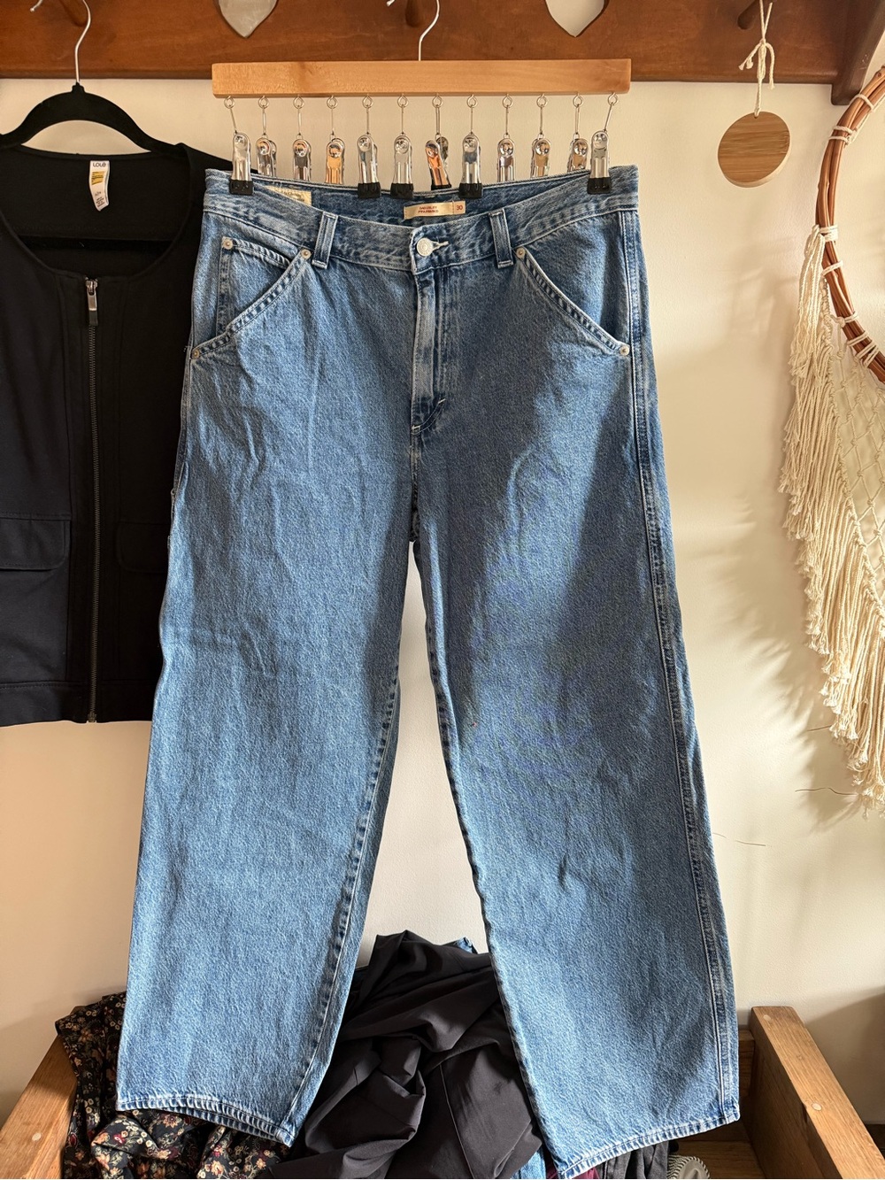 Levi's Straight Leg Jeans in Light Blue Denim